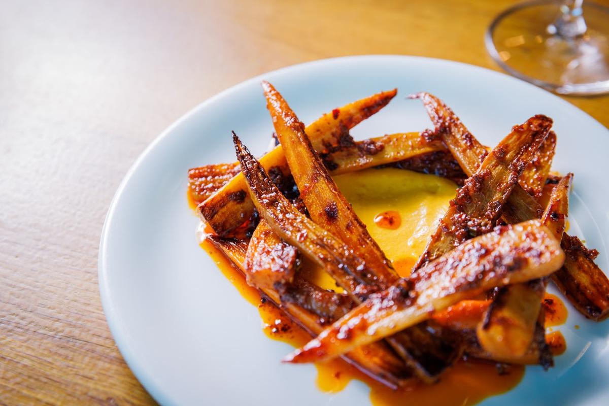 Griled carrots in a dip